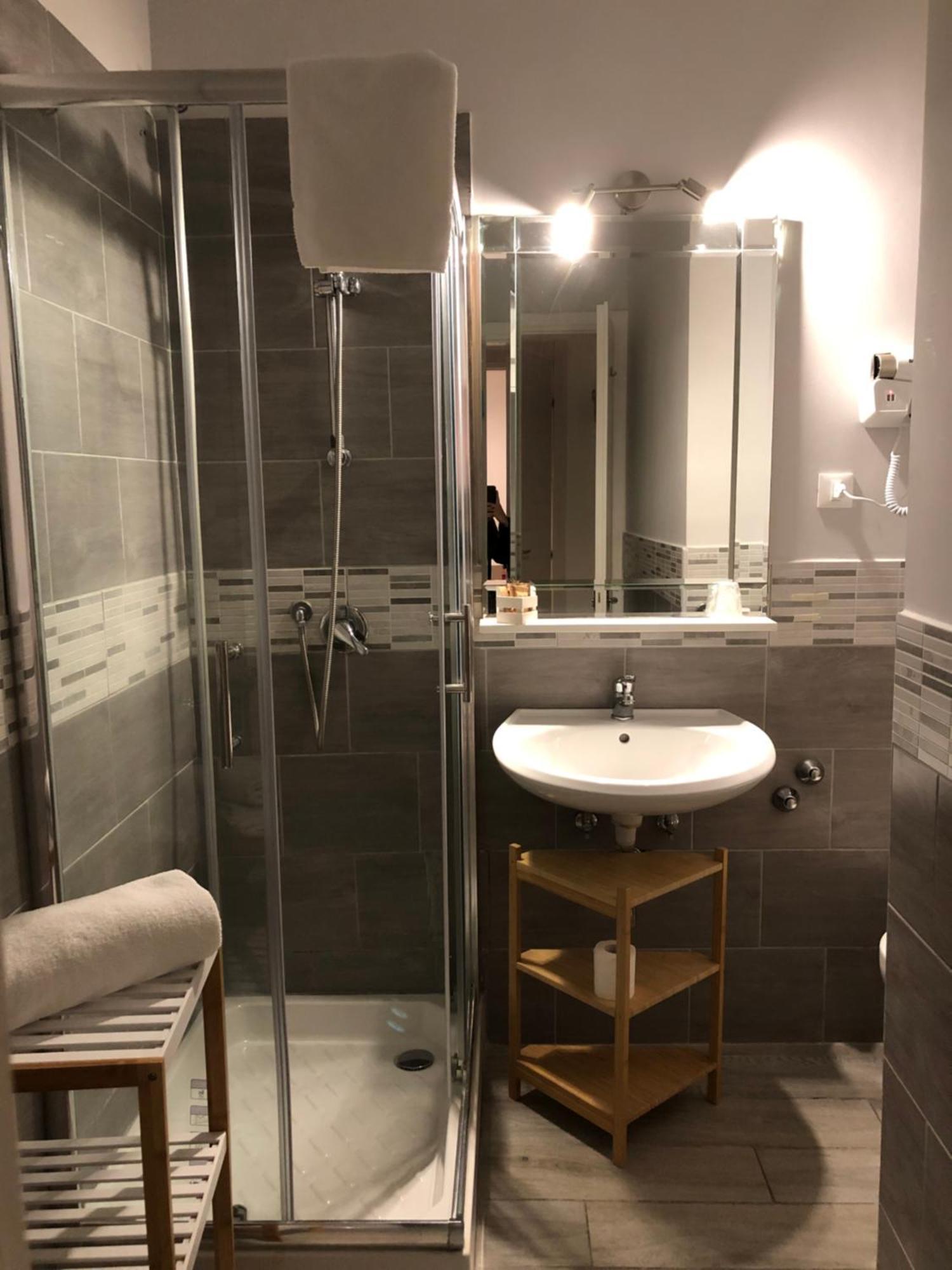 טריאסטה Hotel Bristol מראה חיצוני תמונה